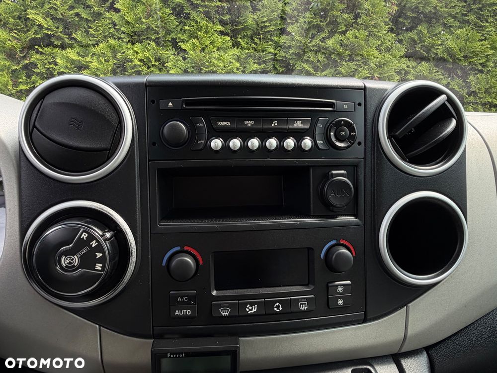 Citroën Berlingo e-HDi 90 FAP EGS6 Multispace Exclusive - 36