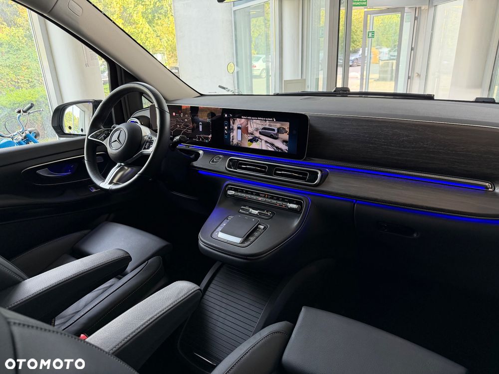 Mercedes-Benz Klasa V 300 d 4-Matic 9G-Tronic Avantgarde (ekstra dł) - 17