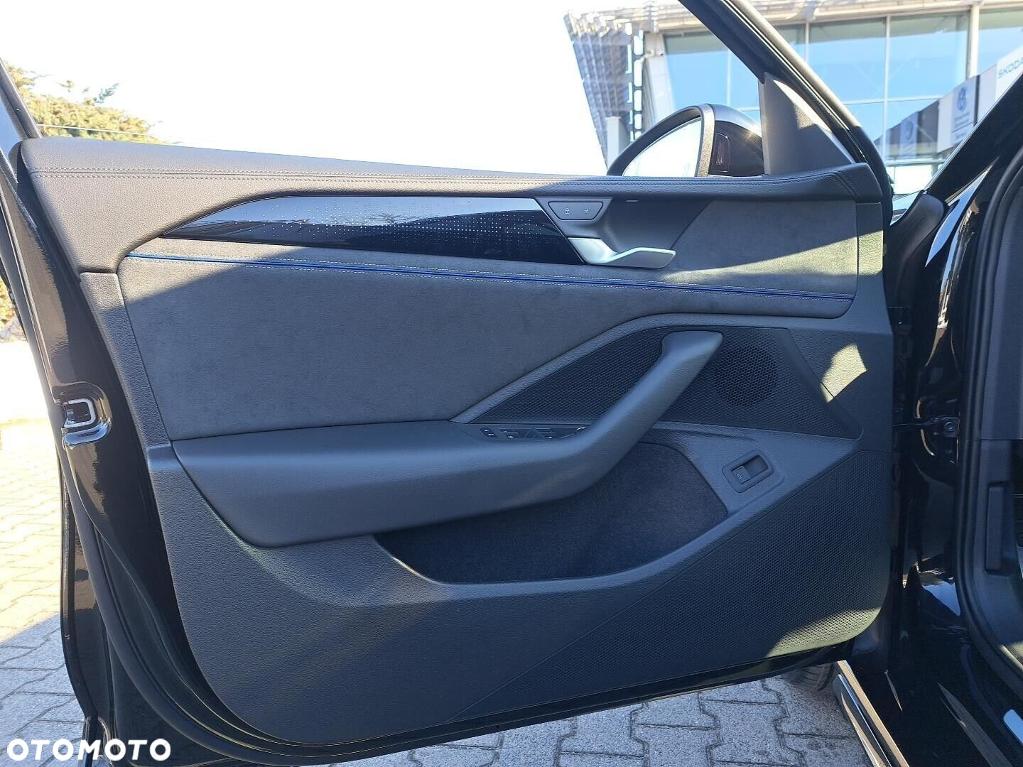 Volkswagen Passat - 10