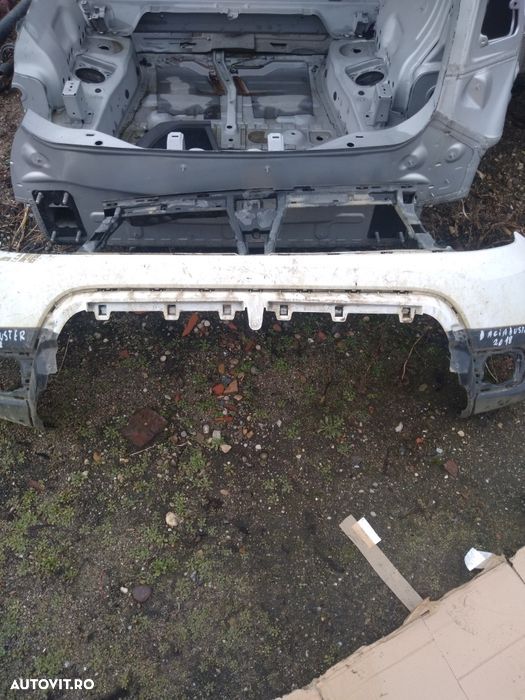 Bara fata dacia duster an 2018 - 1