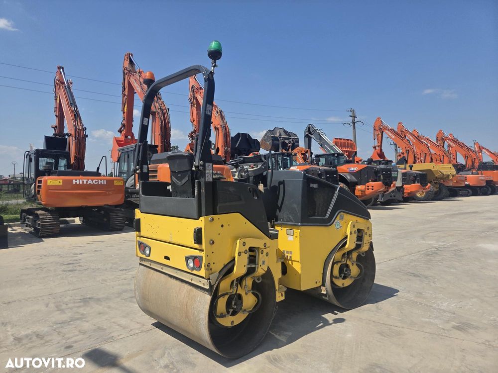 Bomag BW135AD-5, 4 tone, latime tambur 1,4m, motor KUBOTA 50CP, sistem antifurt, lungime 2,9m, inaltime 2,7m, viteze 10km/h, STARE FOARTE BUNA-posibilitate leasing 4 ani-PROMOTIE 29.900 EUR+Tva - 24