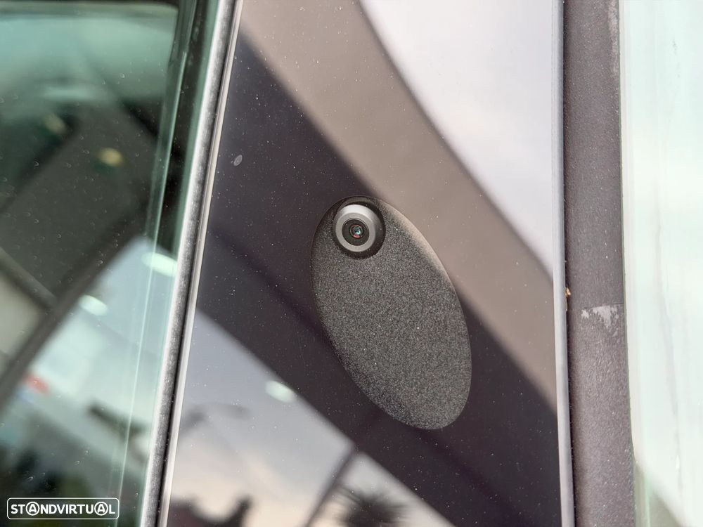 Tesla Model 3 Performance Dual Motor AWD - 26