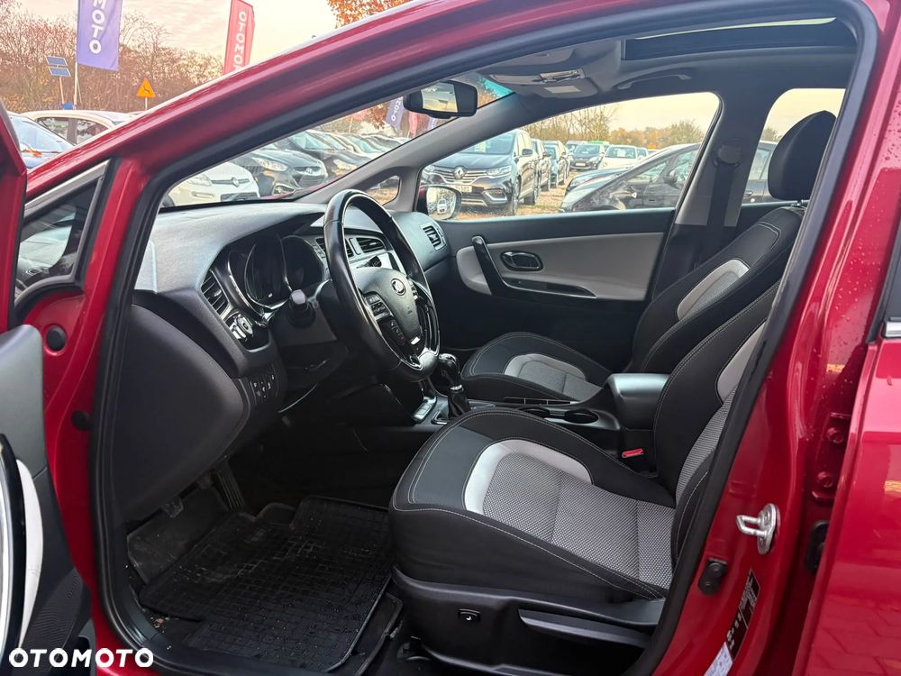 Kia Ceed 1.6 CRDi ISG Vision - 21