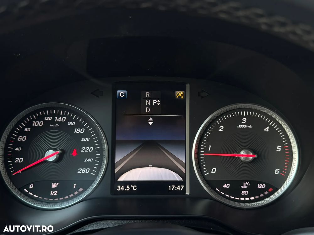 Mercedes-Benz GLC 250 d 4MATIC 9G-TRONIC - 22