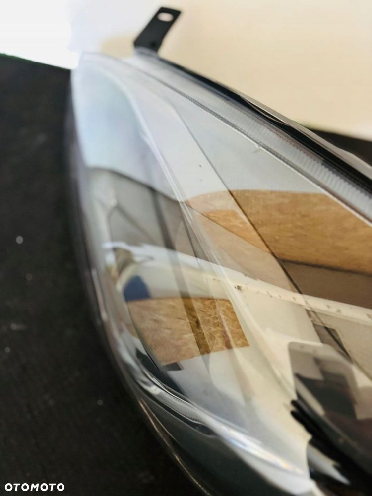 LAMPA LEWA REFLEKTOR FORD FIESTA MK8 FULL LED FACE LIFT CZARNA KOMPLETNA EU - 12