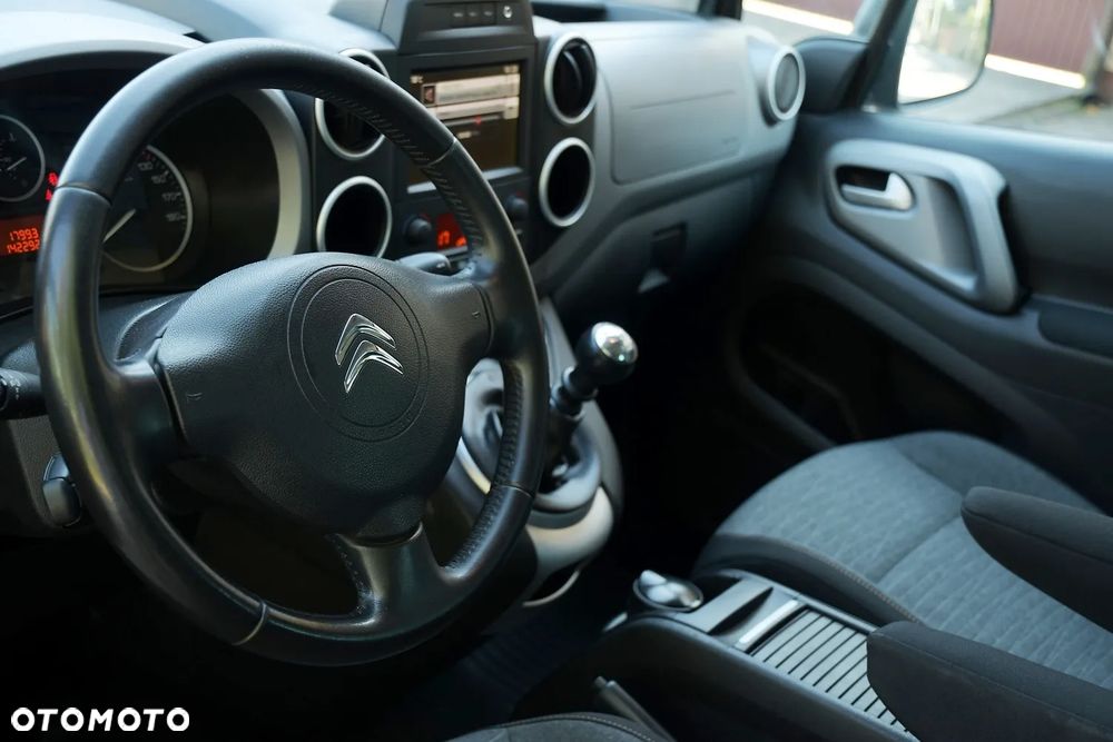 Citroën Berlingo 1.6 BlueHDi XTR S&S - 17