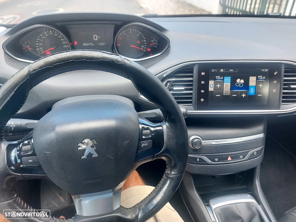Peugeot 308 SW BlueHDi 120 Stop & Start Active - 11