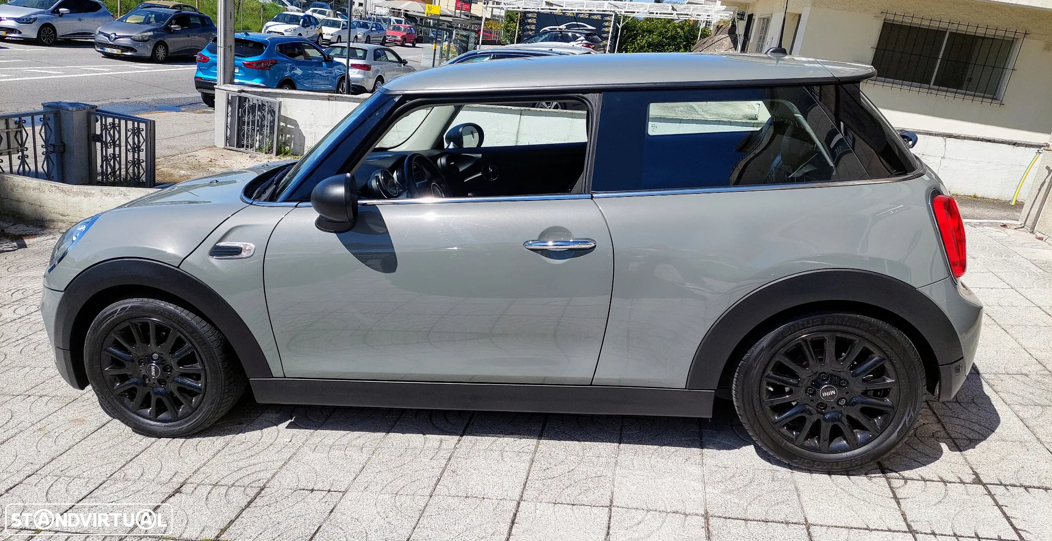 MINI 3 Portas One D - 27