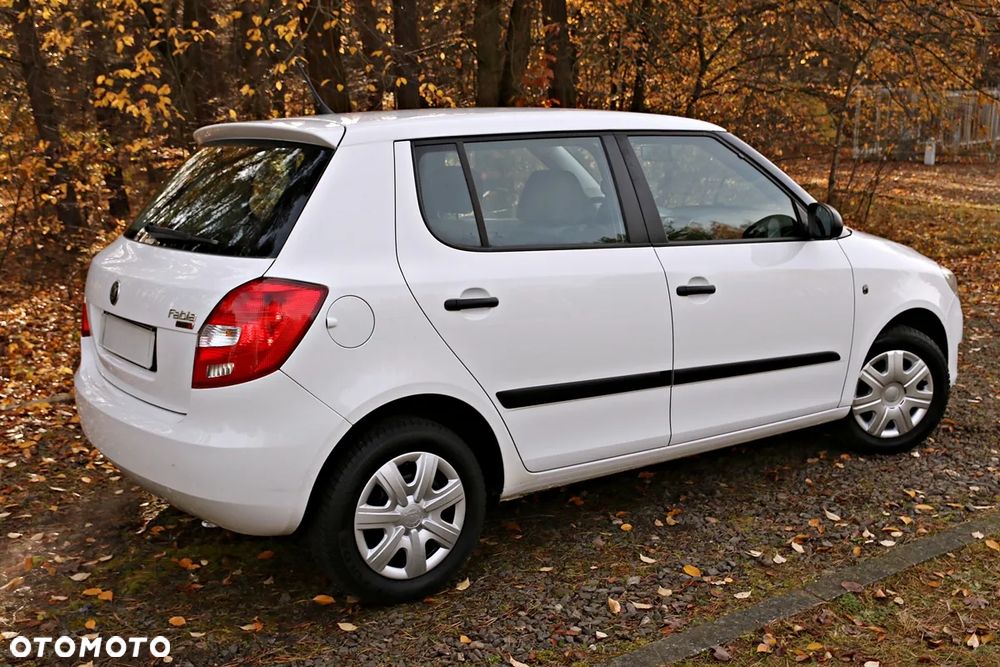 Skoda Fabia 1.2 TSI Active - 19