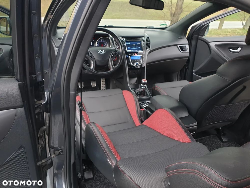 Hyundai i30 1.6 T GDI Turbo - 20