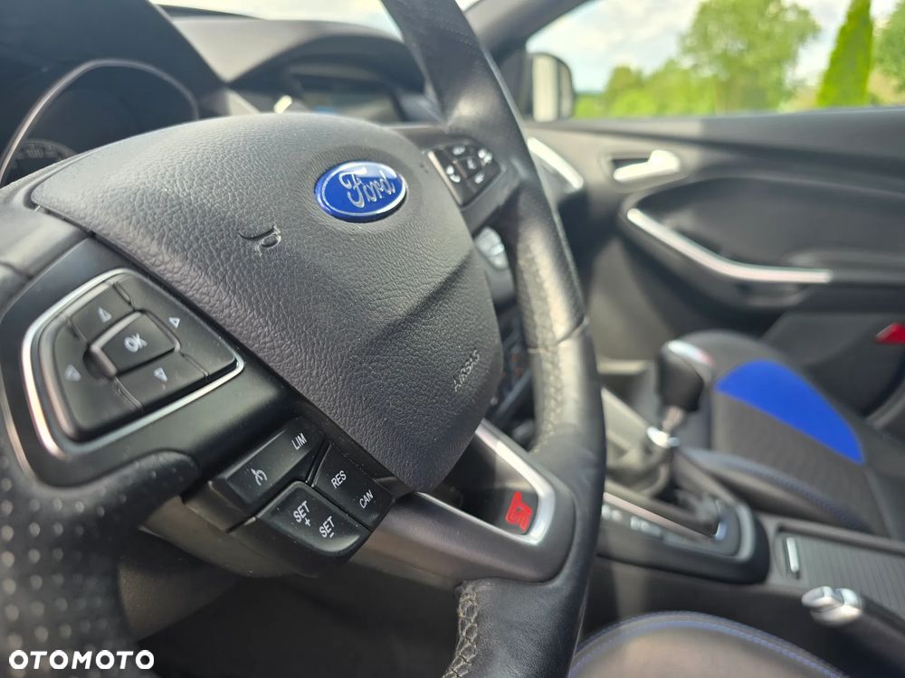 Ford Focus - 15