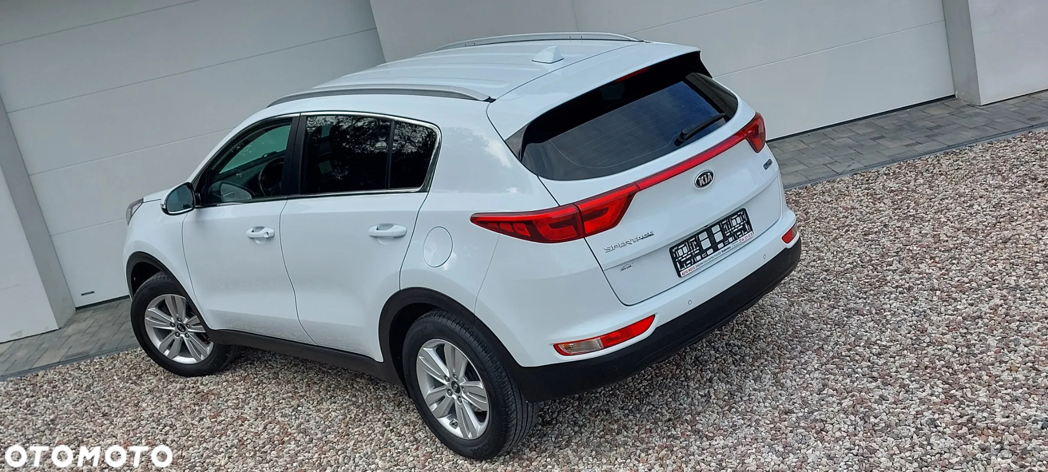 Kia Sportage 1.6 GDI 2WD Attract - 36