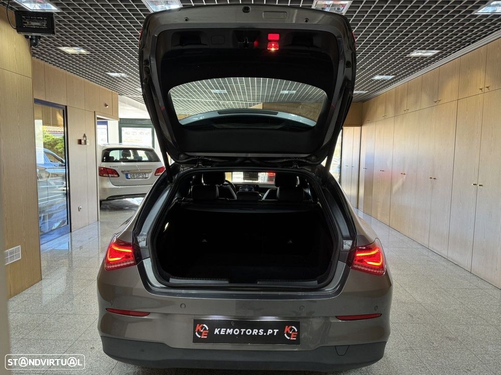 Mercedes-Benz CLA 180 d Shooting Brake Progressive Aut. - 17