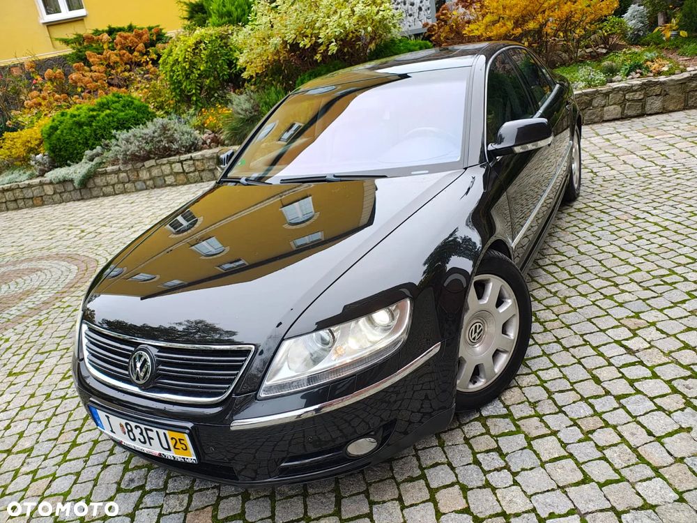 Volkswagen Phaeton - 2