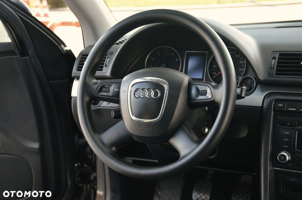Audi A4 Avant - 21