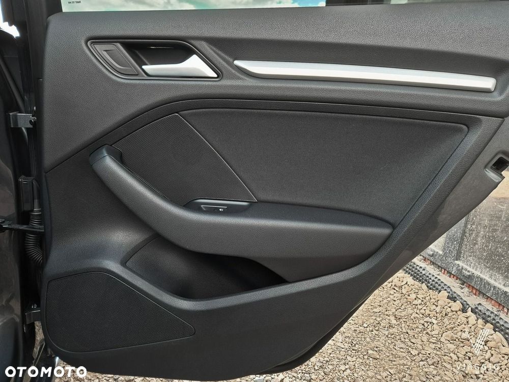 Audi A3 Sportback 1.4 TFSI Attraction - 28