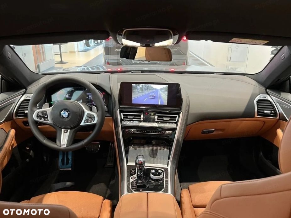 BMW Seria 8 840i xDrive - 15