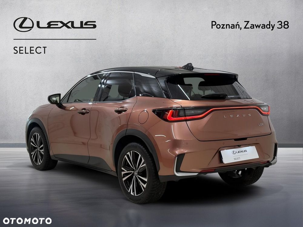 Lexus LBX 1.5 Hybrid Emotion - 10