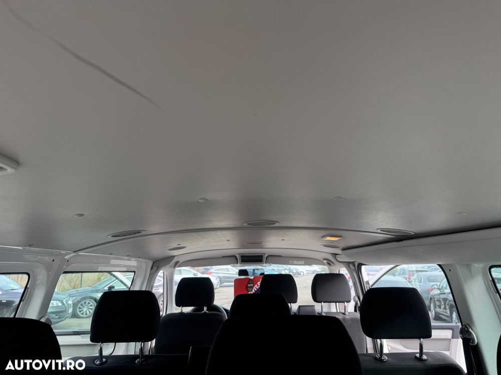 Volkswagen Transporter Multivan T6.1 2.0 TDI 81 kW KR Trendline - 13