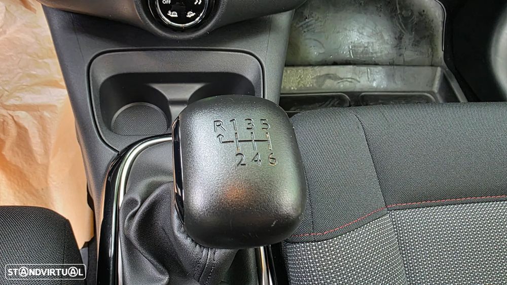Citroën C4 Cactus BlueHDi 100 Stop&Start C-SERIES - 28