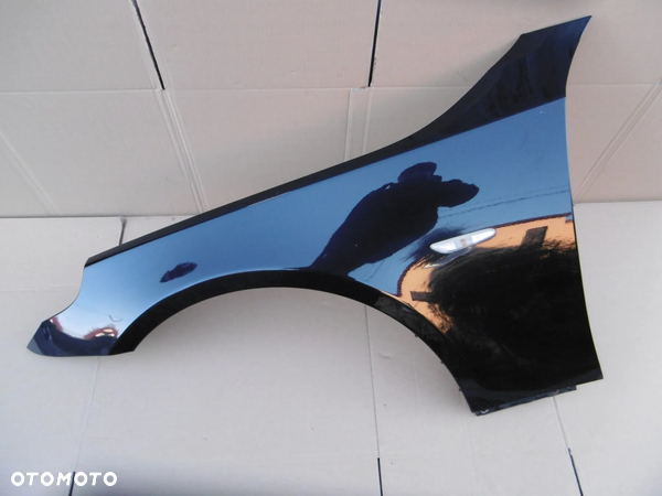 Błotnik lewy przedni BMW e60 e61 416 416/9 carbonschwarz metallic