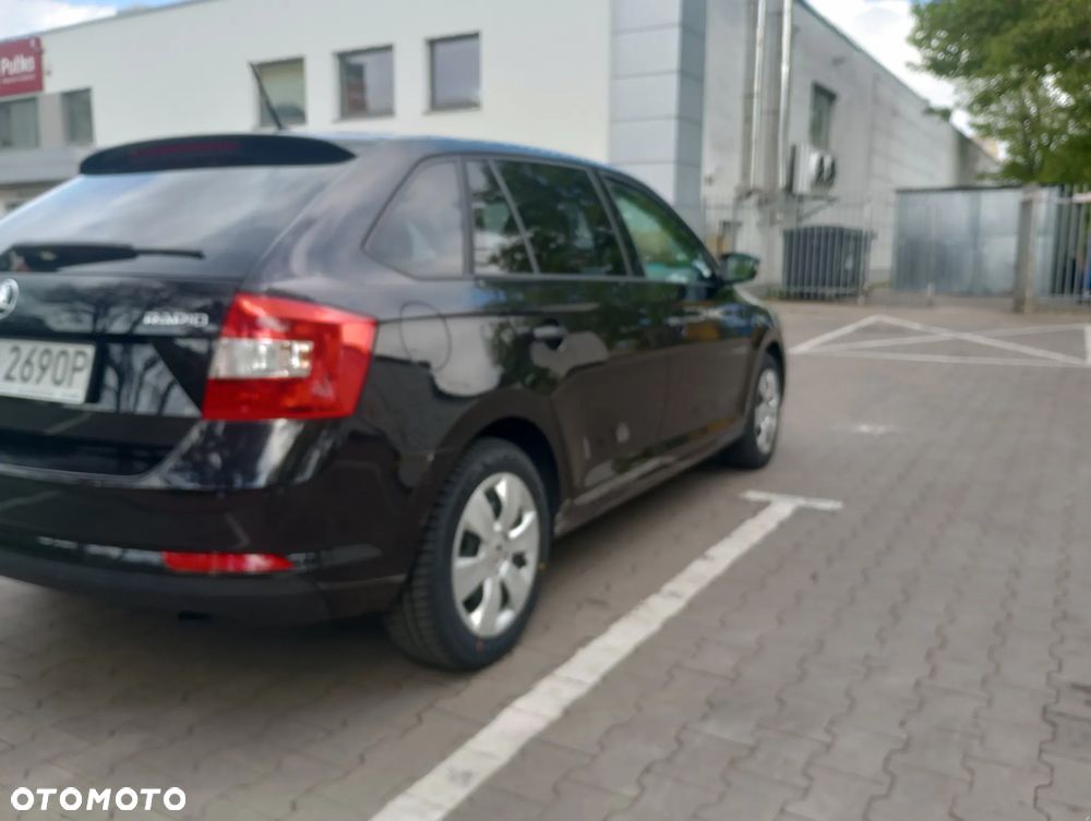 Skoda RAPID - 4
