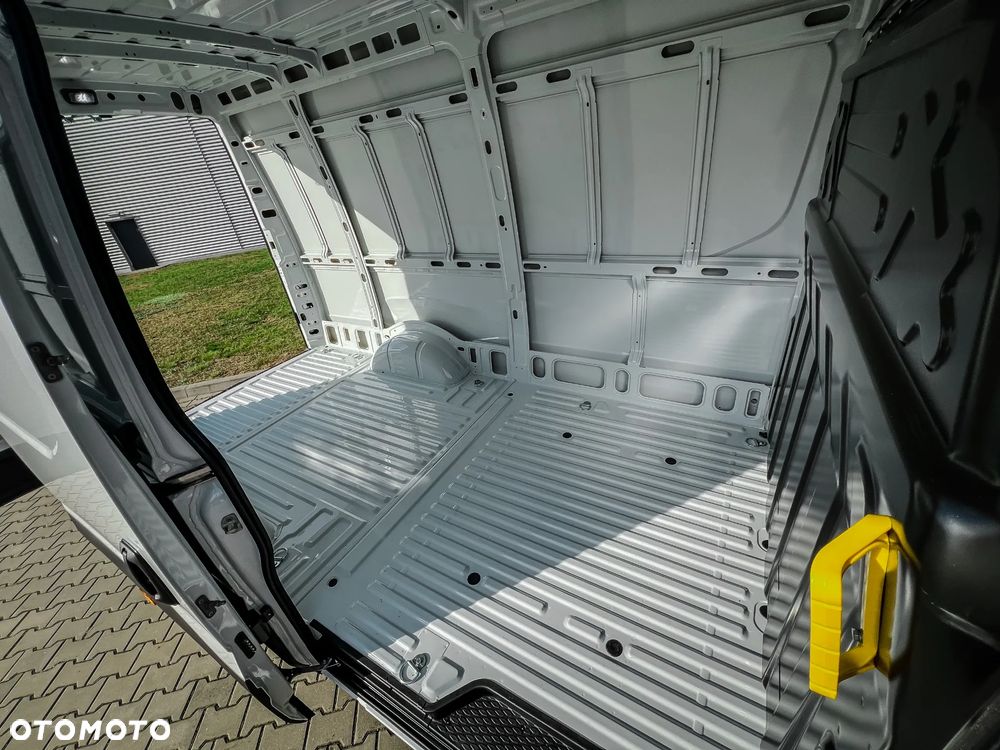 Iveco 35S16BV PROMOCJA SPECJALNA od ręki L3H2 - 22