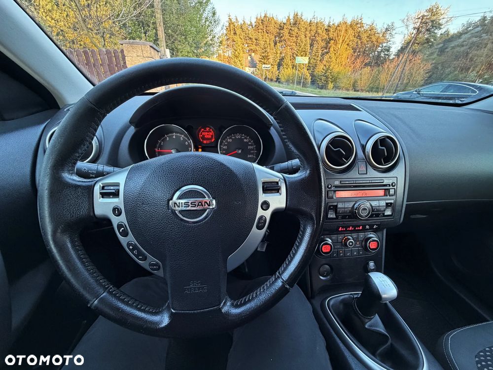Nissan Qashqai 1.6 Acenta - 22