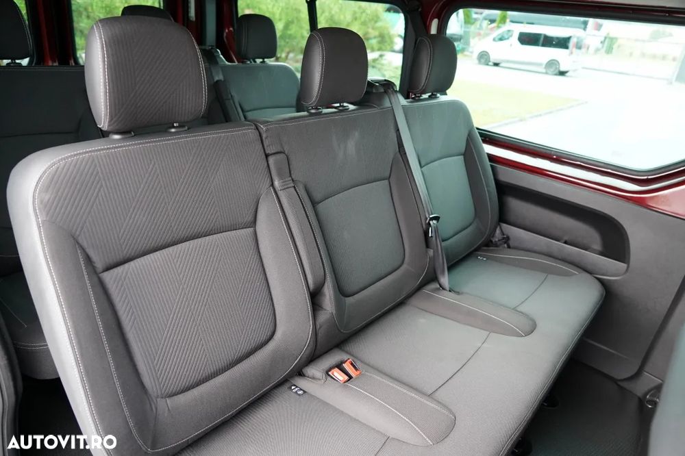Renault TRAFIC III / AUTOBUZ / 9 LOCURI / 2022 / PRIMUL PROPRIETAR / REVIZAT - 32