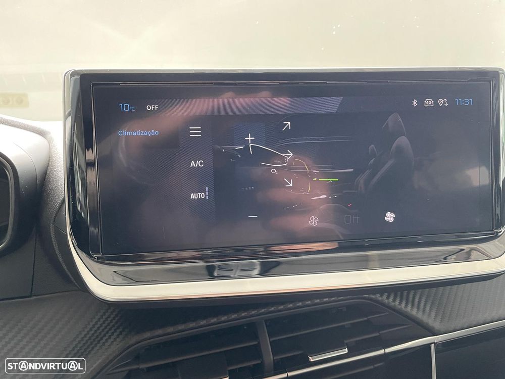 Peugeot 208 PureTech 100 Allure Pack - 10