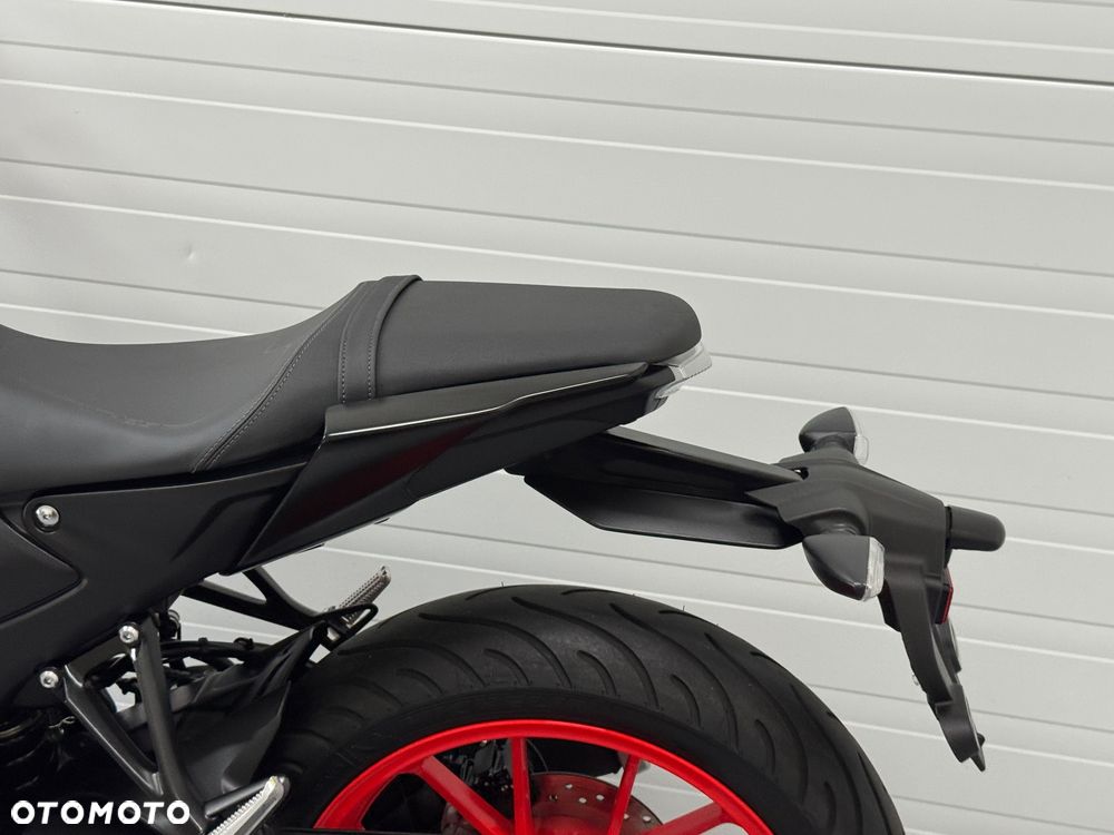 Yamaha MT - 20