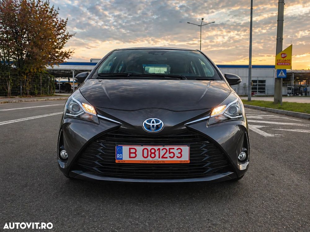 Toyota Yaris - 1