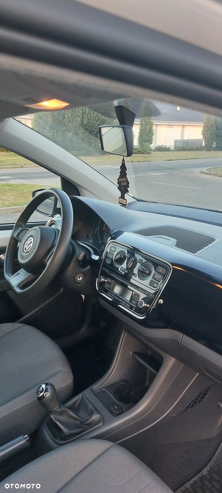 Volkswagen up! BlueMotion Technology move - 10