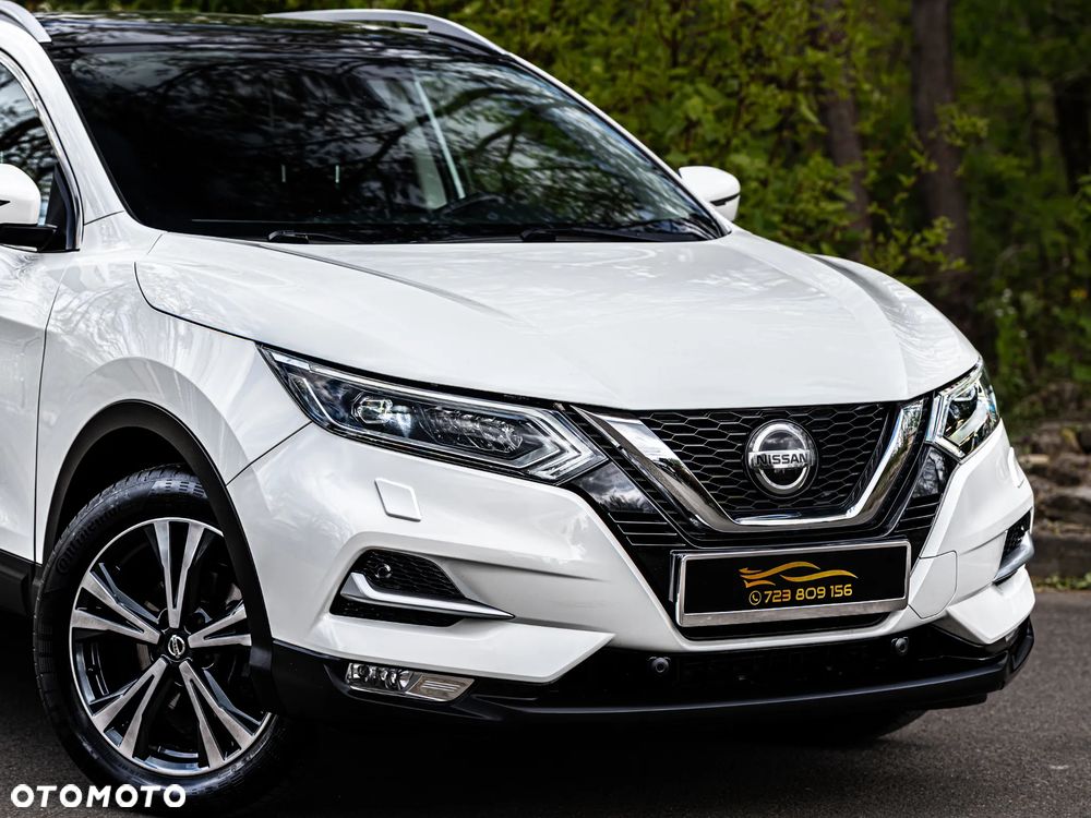 Nissan Qashqai 1.6 DIG-T N-Connecta - 17