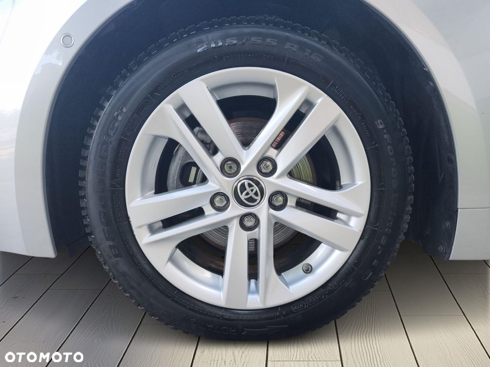 Toyota Corolla 1.8 Hybrid Comfort - 21