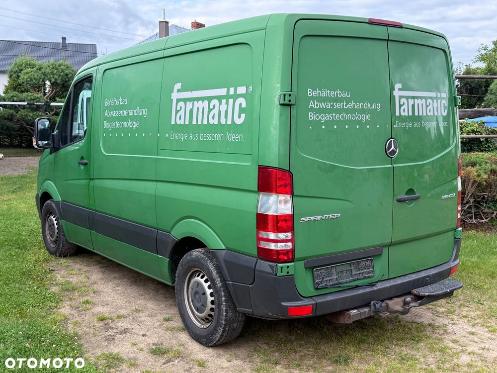 Mercedes-Benz Sprinter - 5