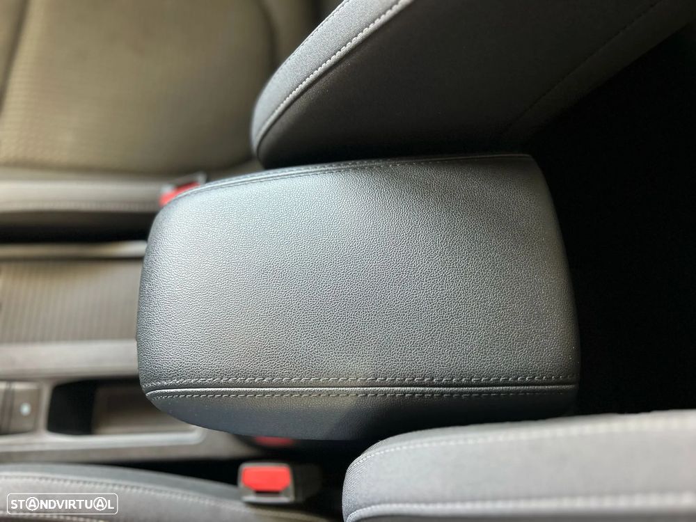 Ford Focus 1.5 EcoBlue S&S COOL&CONNECT - 34
