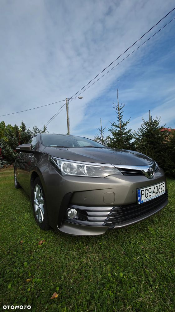 Toyota Corolla 2017 photo 4