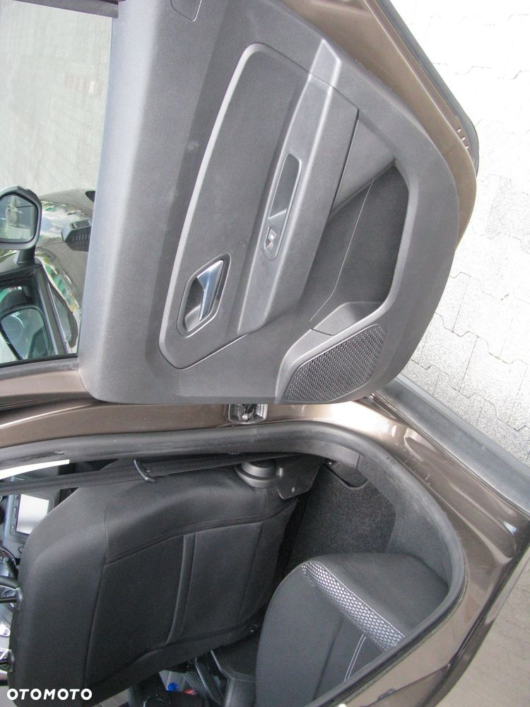 Dacia Duster 1.3 TCe Prestige 4WD - 7
