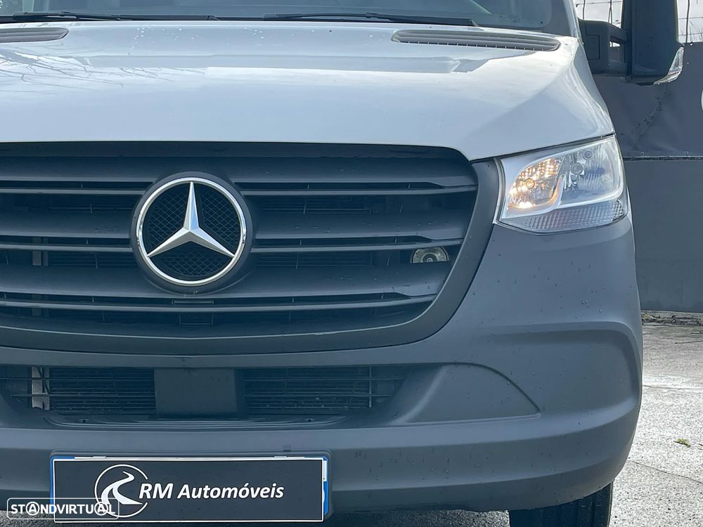 Mercedes-Benz Sprinter 515 CDI Contentor + Plataforma Elevatória - 11