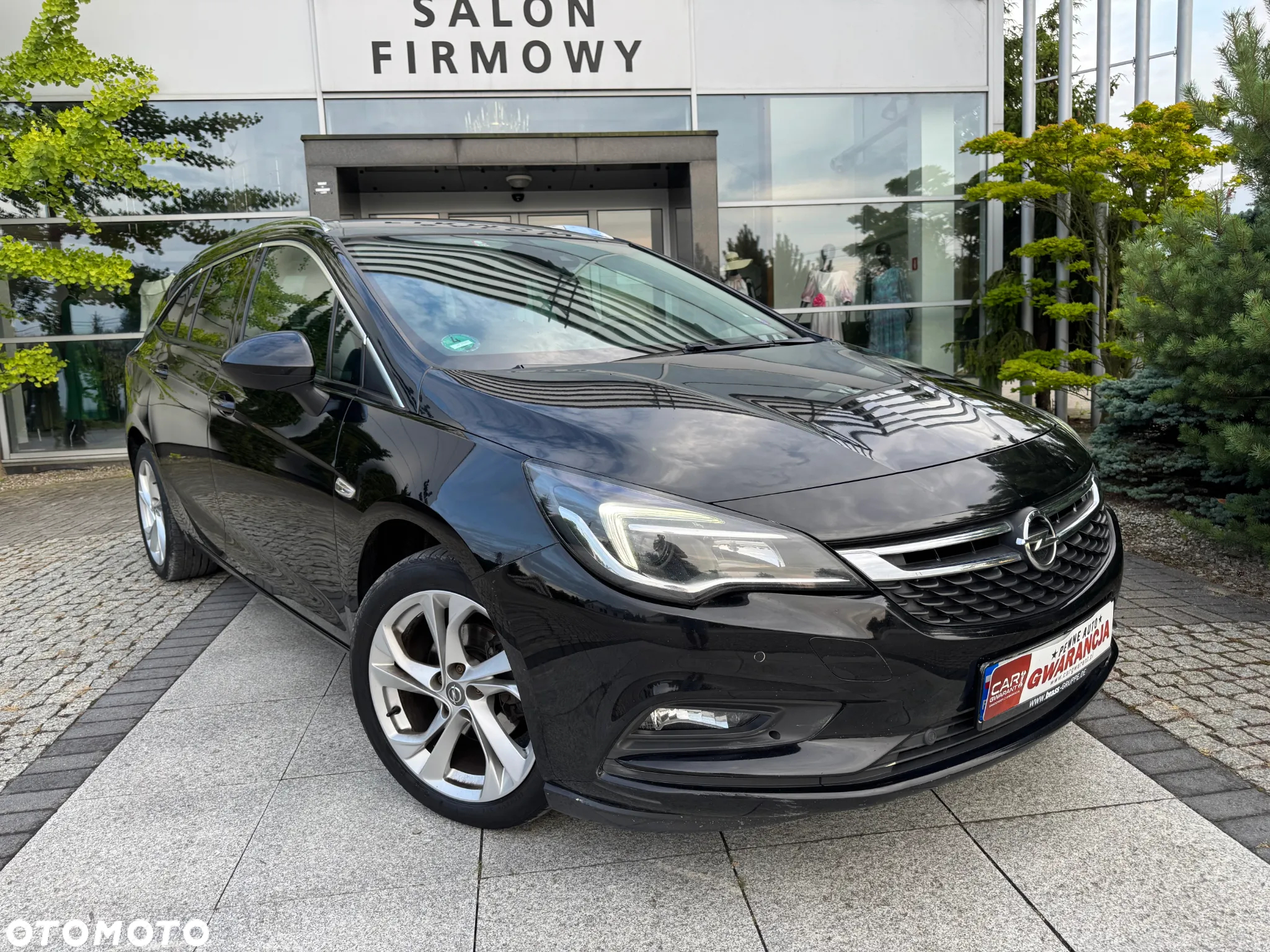 Opel Astra 1.4 Turbo 120 Jahre - 20