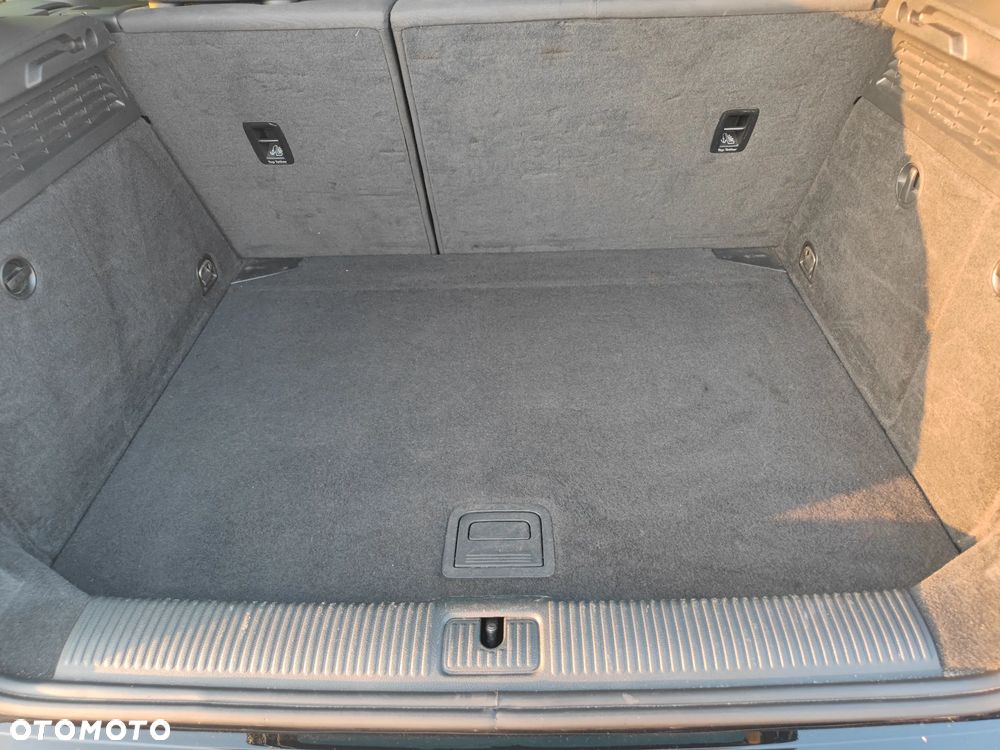 Audi A3 Sportback 2.0 TDI Ambiente - 23