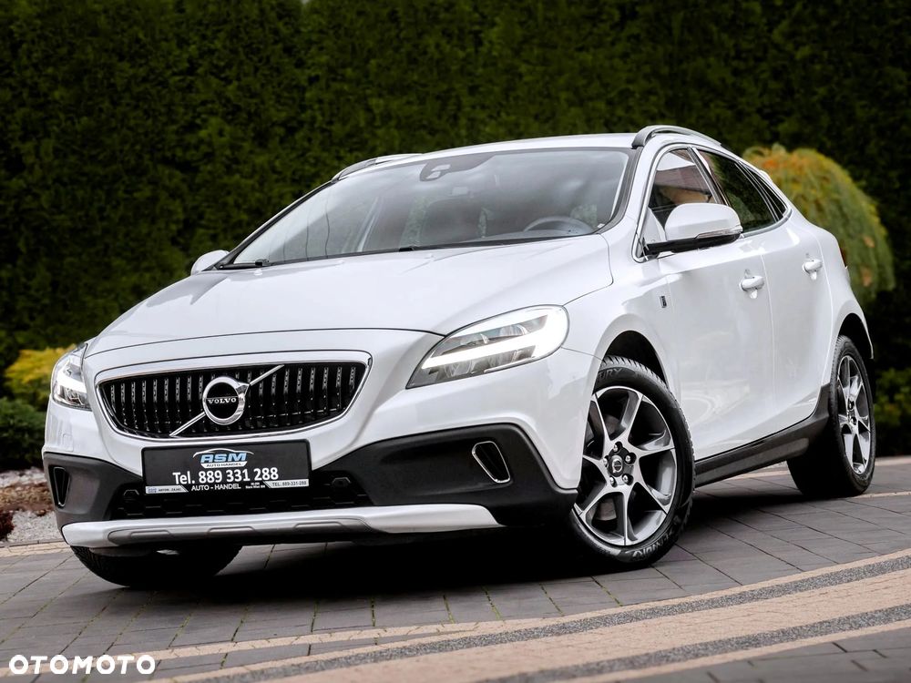 Volvo V40 Cross Country 2017 photo 3