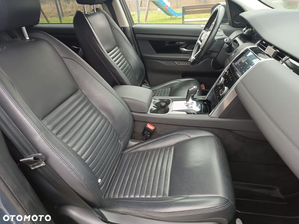 Land Rover Discovery Sport 2.0 D240 R-Dynamic SE - 25