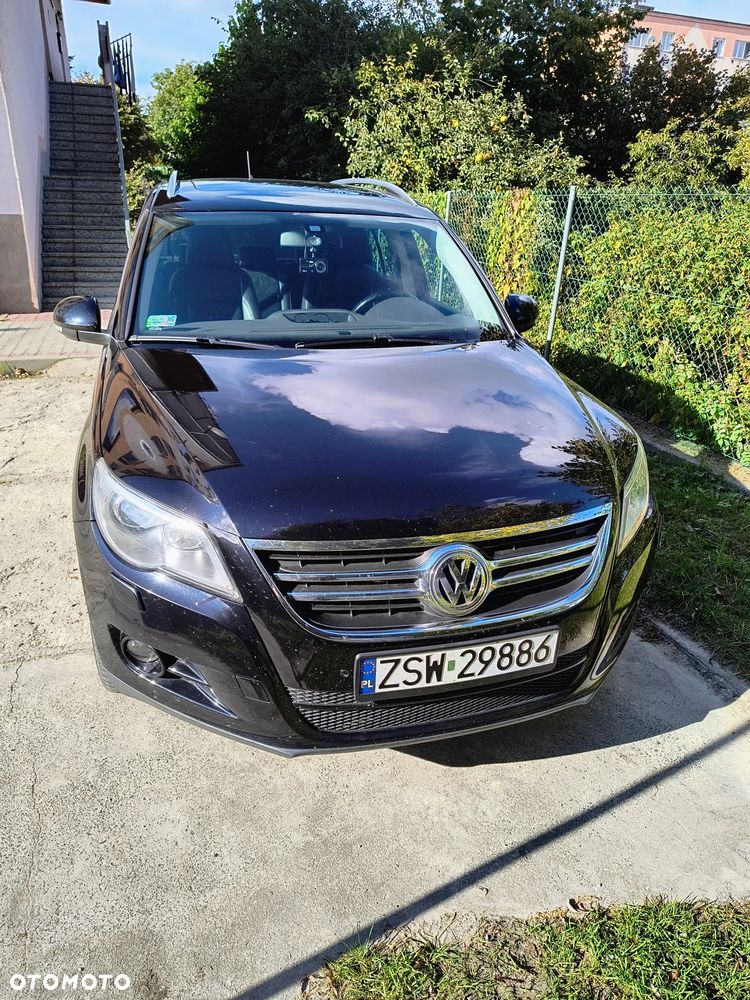 Volkswagen Tiguan - 9