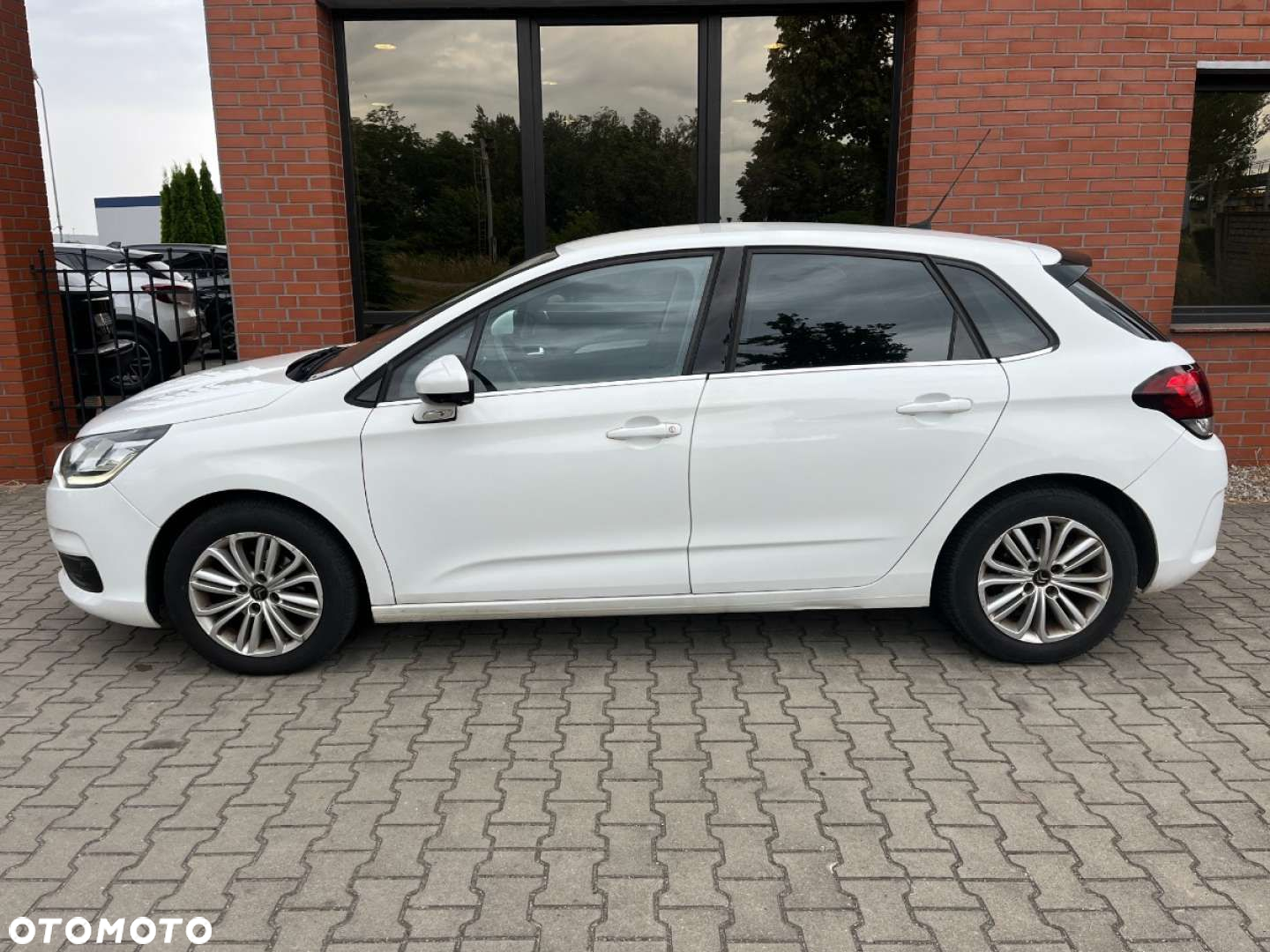 Citroën C4 BlueHDi 100 Selection - 21