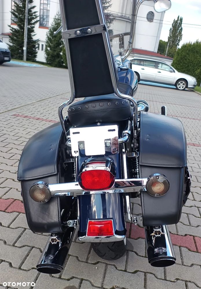 Harley-Davidson Touring Road King - 14