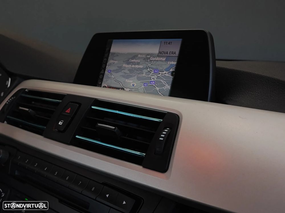 BMW 318 d DPF Edition Sport - 43