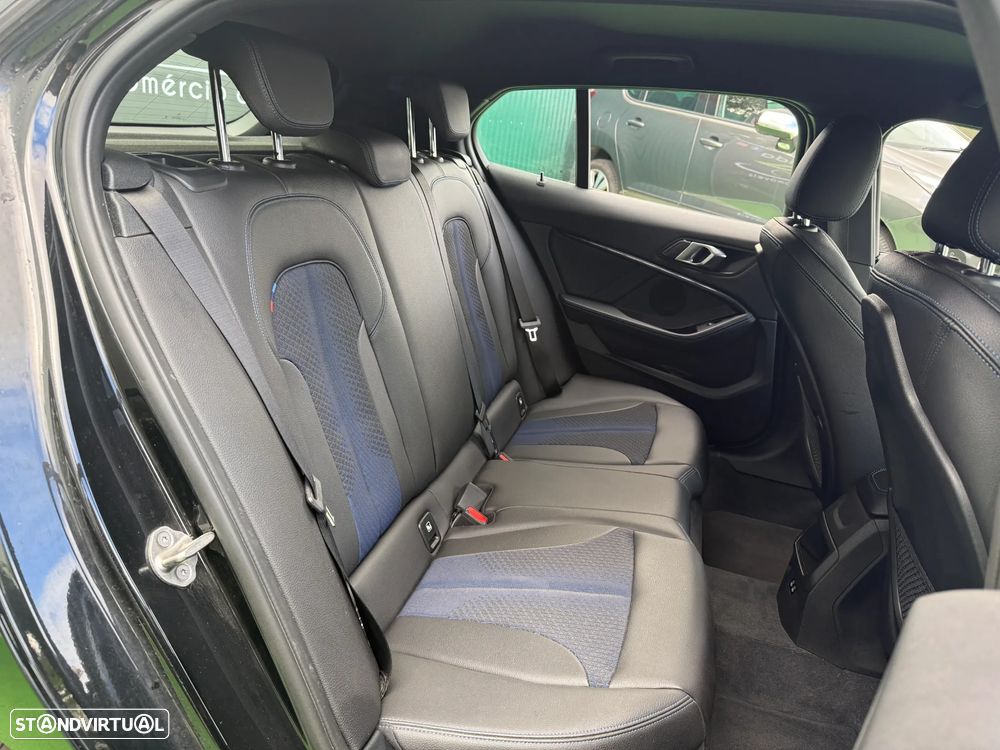 BMW 116 d Pack Desportivo M - 33