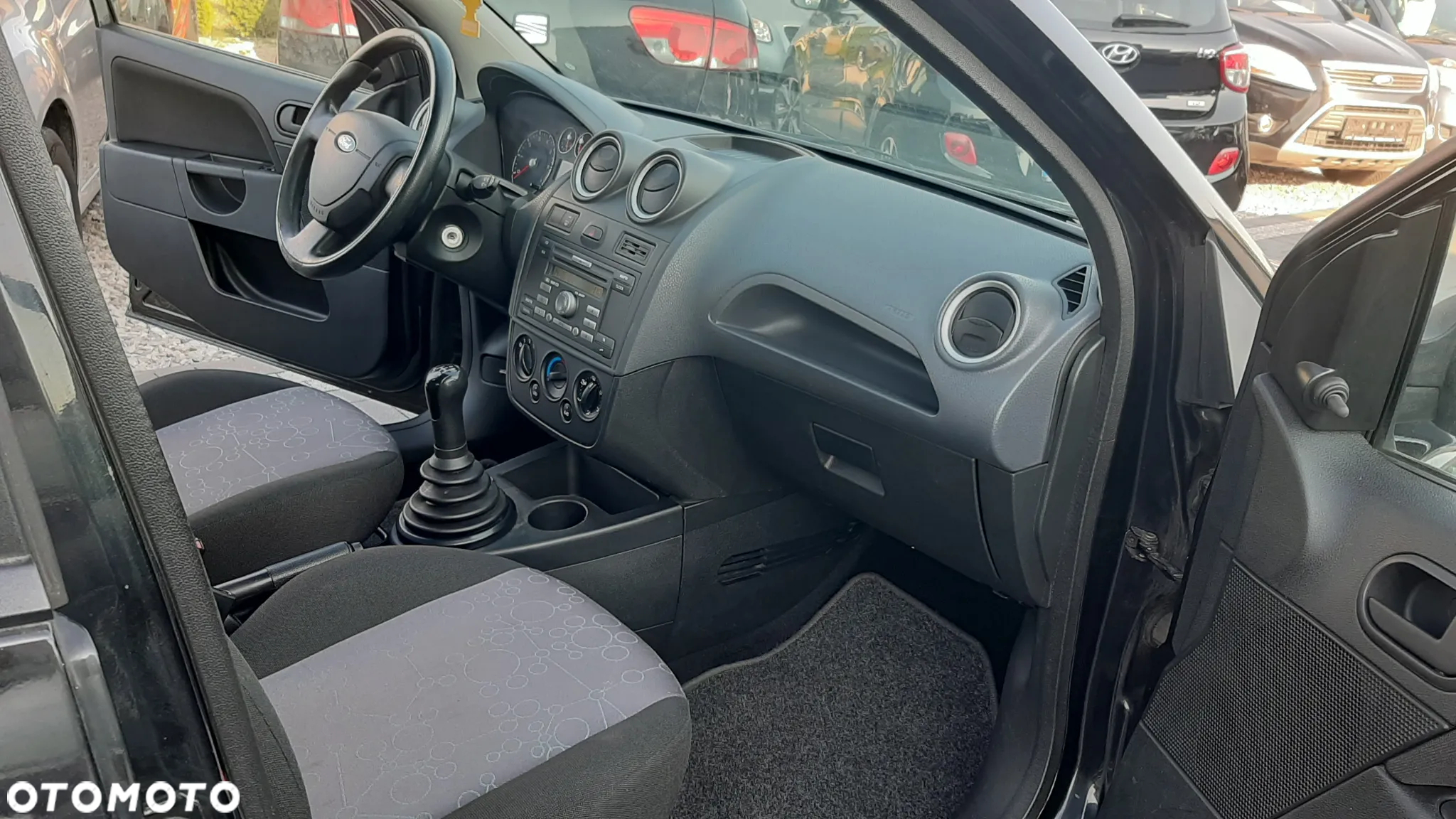 Ford Fiesta 1.3 - 13
